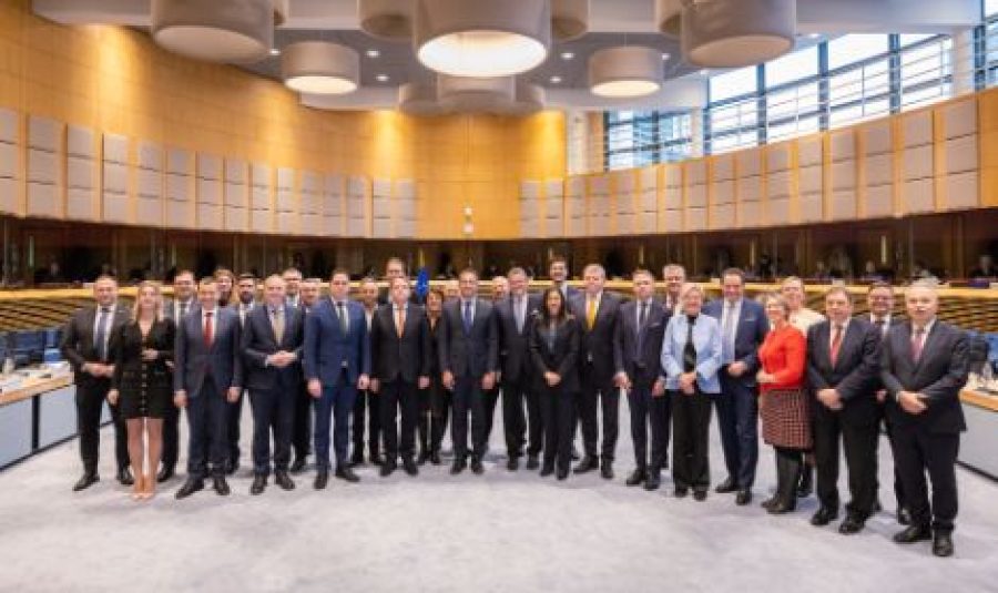 Ministros de agricultura de la UE en la reunión del Consejo extraordinario celebrado hoy en Bruselas
